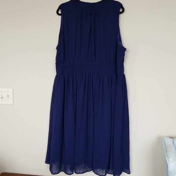 Modcloth Windy City Dress in Navy, size 3x - Picture 3 of 8